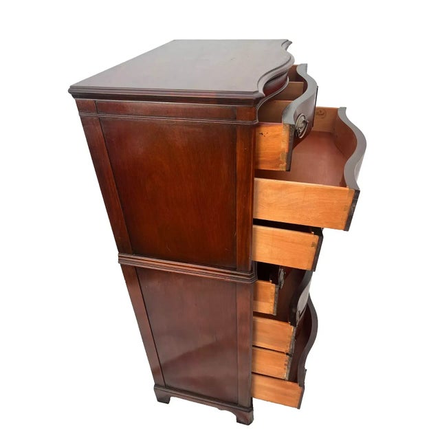 1960s 1960s Vintage Drexel Travis Court Lingerie Dresser Chest Seven Drawers Hepplewhite For Sale - Image 5 of 12