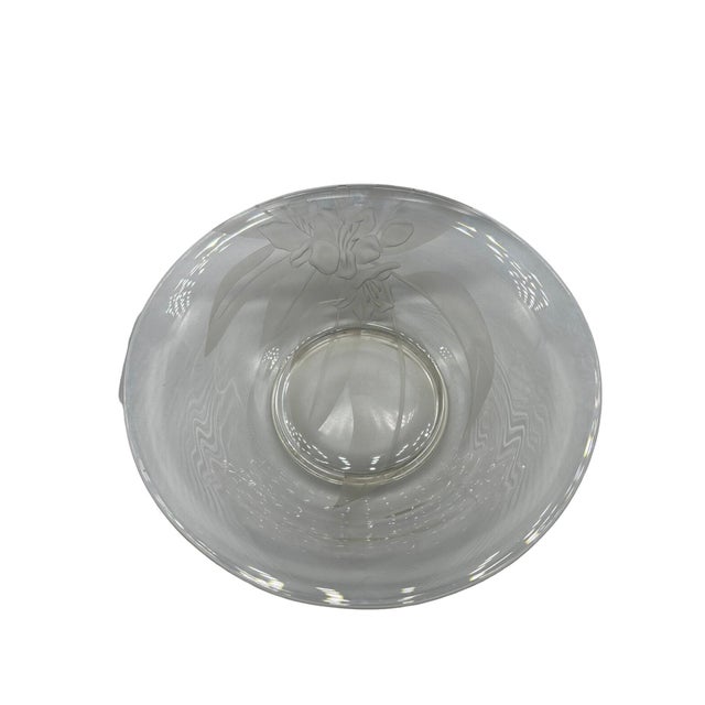 Glass Vintage 1950's Dorothy Thorpe Etched Art Glass Hibiscus Bowl For Sale - Image 7 of 9