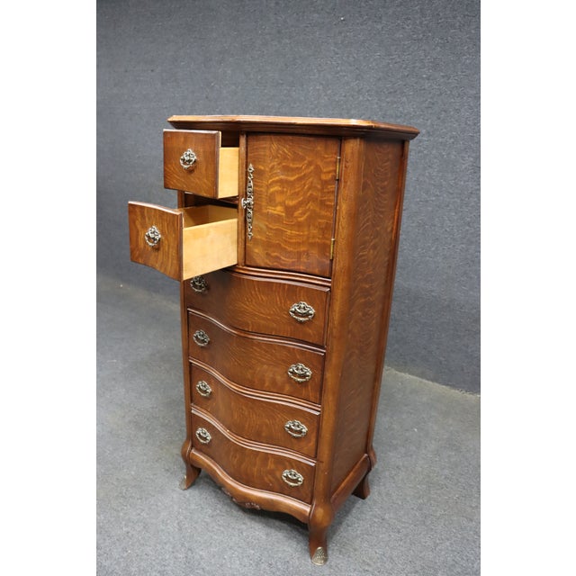 Late 20th Century Pulaski Furniture Victorian Style Quarter-Sawn Oak Lingerie Chest For Sale - Image 5 of 14