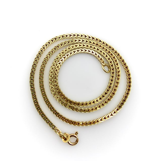 1970s Vintage 14k Gold Squared Wheat Chain For Sale - Image 5 of 8