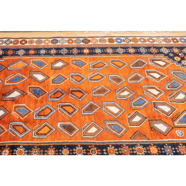 1960s Antique Hand-Knotted Persian Qashqai Rug 4'9" X 8'2" For Sale - Image 5 of 15