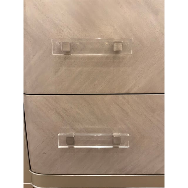Pulaski Furniture Champagne Display Cabinet. For Sale - Image 4 of 9