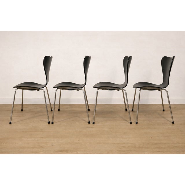 Mid-Century Modern Series 7 Chairs by Arne Jacobsen for Fritz Hansen, 1950s, Set of 4 For Sale - Image 3 of 18