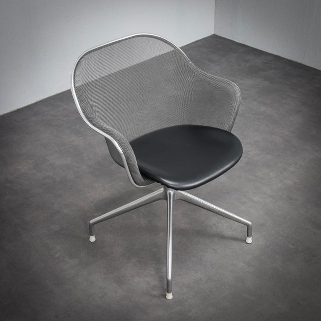Iuta Swivel Chair by Antonio Citterio for B&B Italia, 2000s For Sale - Image 10 of 12