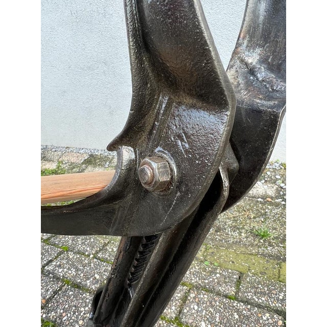 Industrial Workshop or Machinist Chair in Cast Iron and Wood, 1890s For Sale - Image 13 of 18