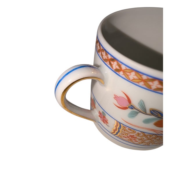 L. Bernardaud and Co. 1970s Limoges "Pondichéry" Demitasse Cup & Saucer For Sale - Image 4 of 9