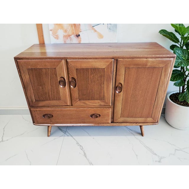 Mid-Century Modern Mid-Century Modern Sideboard in Elm by Lucian Ercolani for Ercol, 1960s For Sale - Image 3 of 18