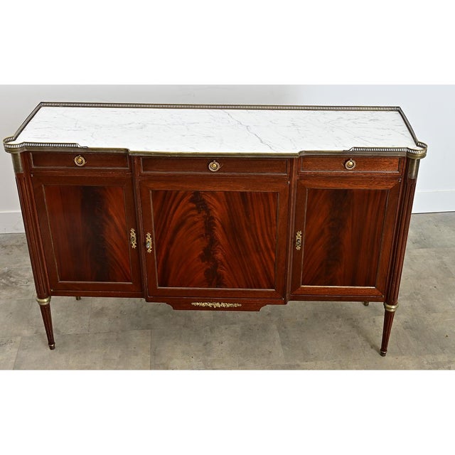 French Vintage 20th Century Louis XVI Style Enfilade For Sale - Image 15 of 18