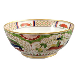 Antique Worcester Porcelain Bowl with Dragon in Compartments Decor, 1815 For Sale