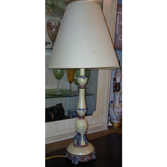 Vintage Italian Style Majolica Table Lamp For Sale - Image 4 of 7