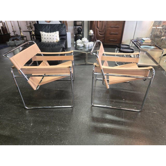 Knoll Marcel Breuer for Knoll Steel and Leather Wassily Lounge Chairs - Pair For Sale - Image 4 of 10