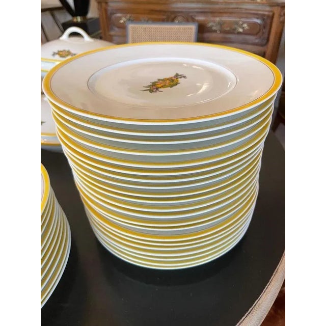 1920s Art Deco French Service in Porcelain from Limoges, 1920s, Set of 49 For Sale - Image 5 of 16
