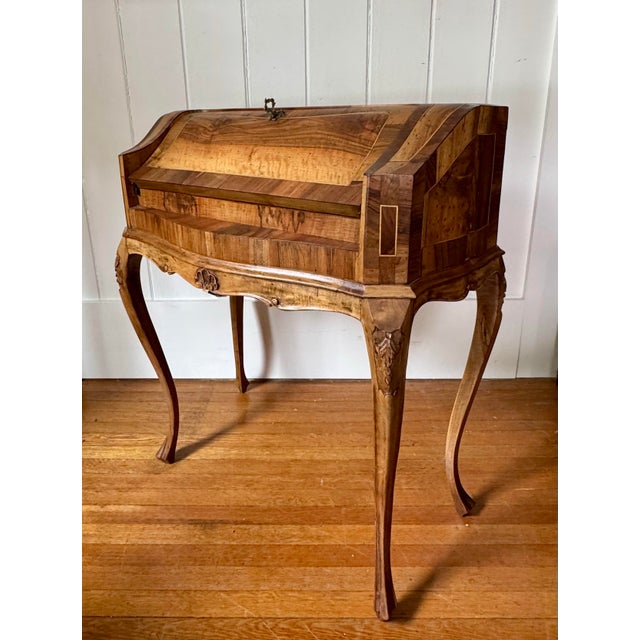 Early 20th Century Antique Italian Venetian Louis XV Ladies Writing Desk For Sale - Image 5 of 11