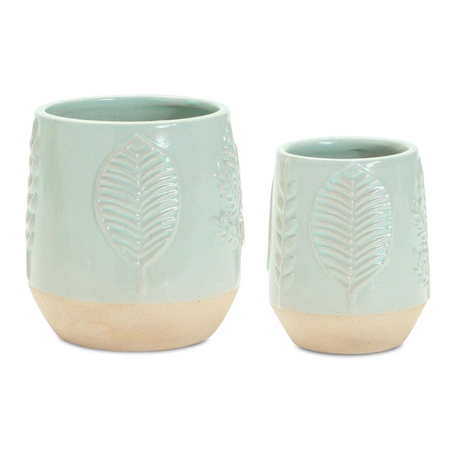 Kenneth Ludwig Chicago Two-Tone Porcealin Planter with Leaf Design (Set of 2) For Sale - Image 4 of 4