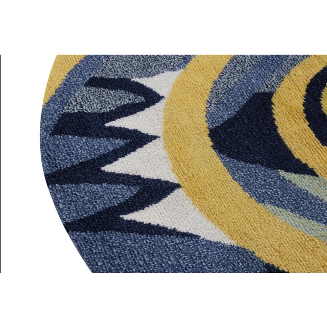 Rug & Kilim Rug & Kilim’s Scandinavian Rya Style Circle rug in Blue, Yellow Abstract Pattern - 5D For Sale - Image 4 of 6
