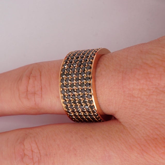 Contemporary 4.50 Carat Black Diamond Micro Pave Eternity Band in 14 Karat Rose Gold For Sale - Image 3 of 7