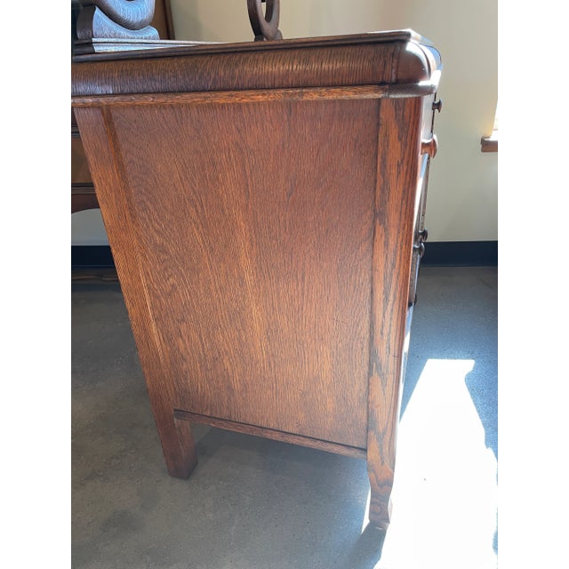 American Antique Quarter-Sawn Oak Wash Stand by Marvel Furniture Co. For Sale - Image 3 of 12