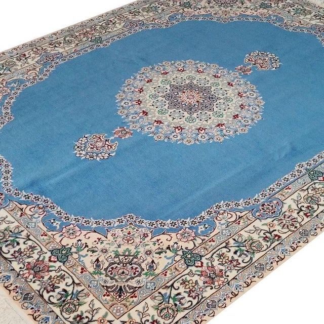 Hand-knotted Nain Oriental rug | Knot density: 9La 53 Raj (approx. 384.000 knots/m²) | Material: Wool & Silk | Size: 200 x...