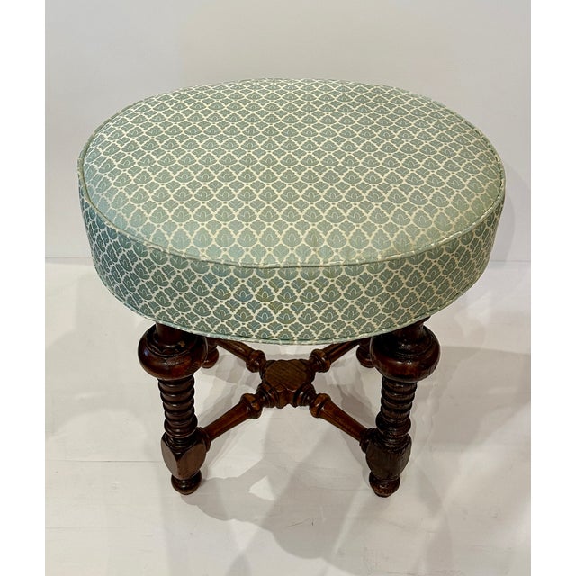 Walnut Tuscan Bench 19th Century For Sale In Los Angeles - Image 6 of 6