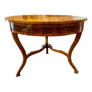 19th Century German Walnut Biedermeier Center Table For Sale