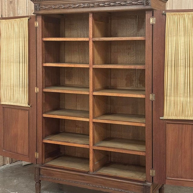 Antique French Louis XVI Vitrine ~ Petite Bookcase ~ Bibliotheque For Sale - Image 15 of 16