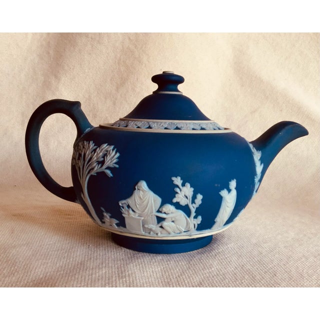 Ceramic Exquisite Wedgwood Bone China Jasperware Dipped Teapot - "Classical" Pattern For Sale - Image 7 of 7