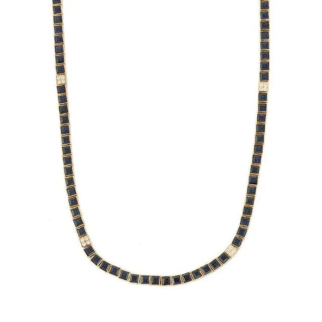 15.5 Carat Square Cut Blue Sapphire Tennis Necklace in 18k Solid Gold For Sale - Image 4 of 11