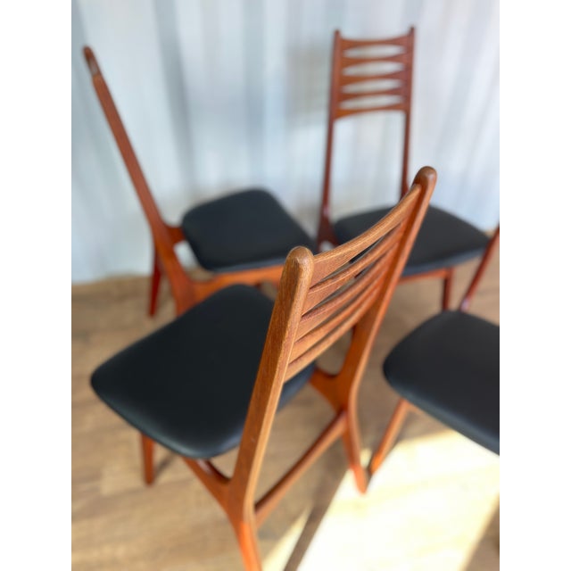 Model 83 Dining Chairs from Boltinge Stolefabrik, Denmark, 1960s, Set of 4 For Sale - Image 6 of 13