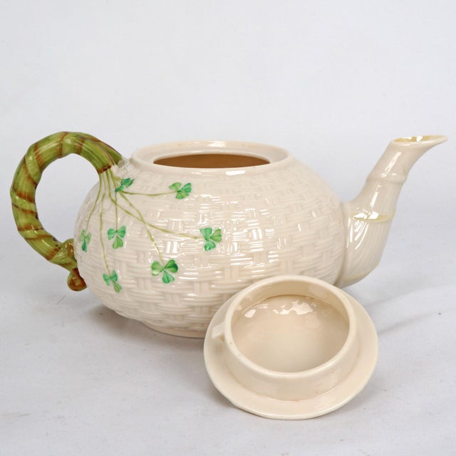 Belleek Shamrock Basketweave Irish Tea Serving Set 6th Green Mark For Sale In Phoenix - Image 6 of 18