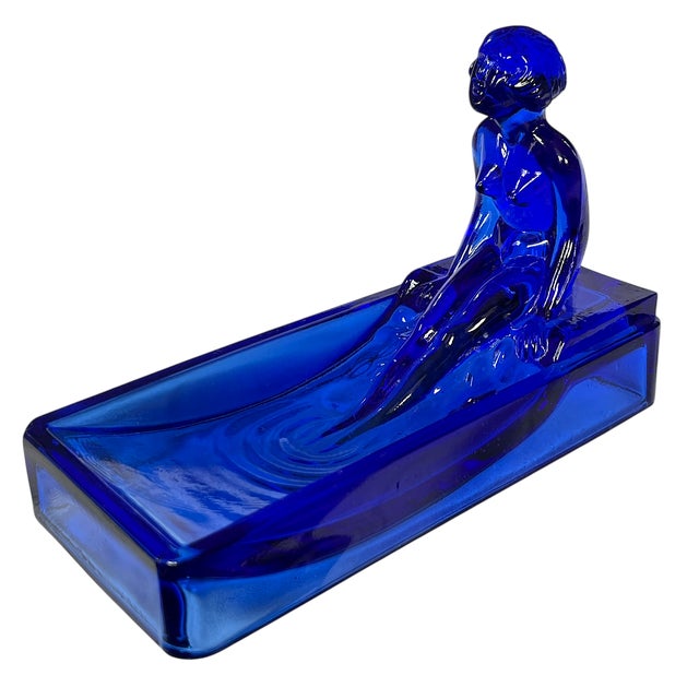 Lalique Vintage Art Deco Nude Woman in a Pool Cobalt Blue Glass Soap, Jewelry, or Trinket Dish After Lalique Henrich Hoffmann For Sale - Image 4 of 9