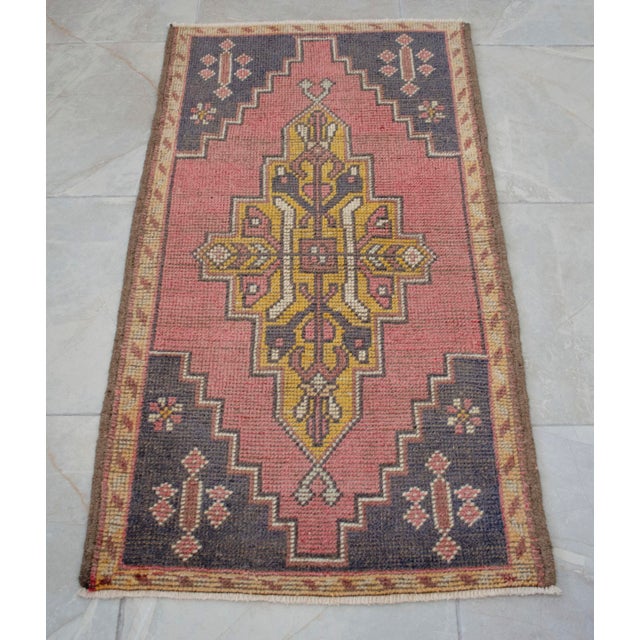 1970s 1970s Small Rug, Entryway Rug, Bath Mat, Kitchen Decor, Turkish Rug, Doormat 1'11" X 3'7" For Sale - Image 5 of 11