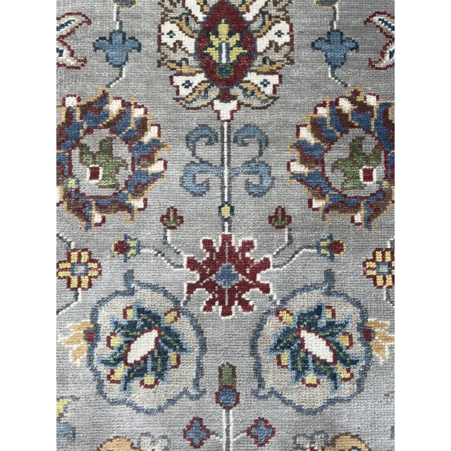 2020s 8x10 Gray Hand-Knotted Wool Floral Symmetry Classic Traditional Carpet Rug For Sale - Image 5 of 6
