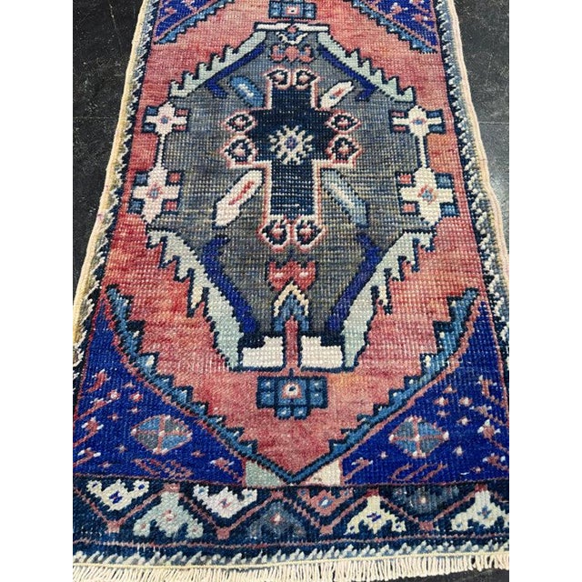 Contemporary Turkish Yastik Rug 1'7" x 3'1" For Sale - Image 3 of 5