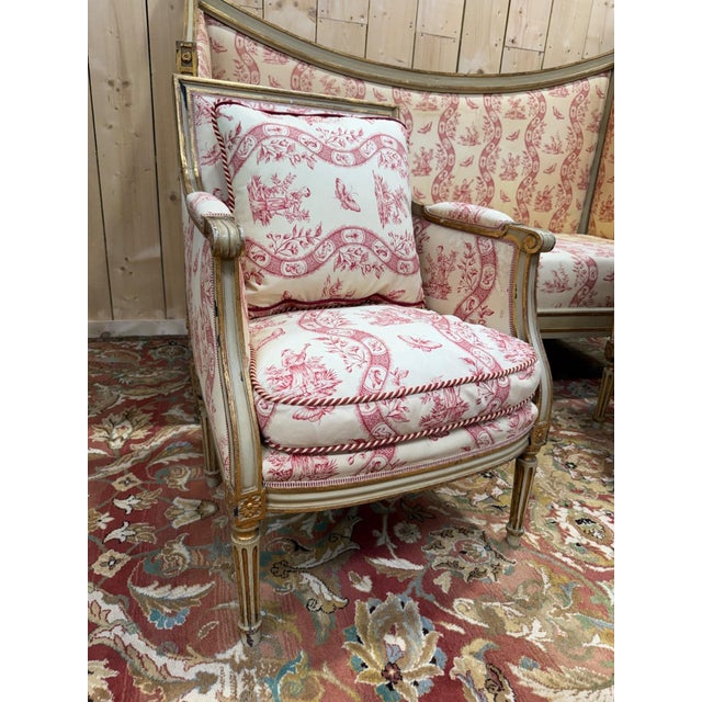 Louis XVI Living Room Sofa and Bergère Chairs in Painted Wood and Toile de Jouy, Set of 3 For Sale - Image 9 of 14