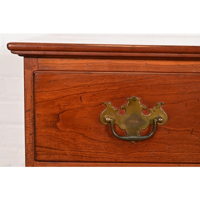 Stickley Georgian Solid Cherry Wood Four-Drawer Chest of Drawers, Circa 1950s For Sale - Image 10 of 15