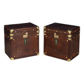 20th Century English Leather Clad Trunks, 1990s, Set of 2 For Sale