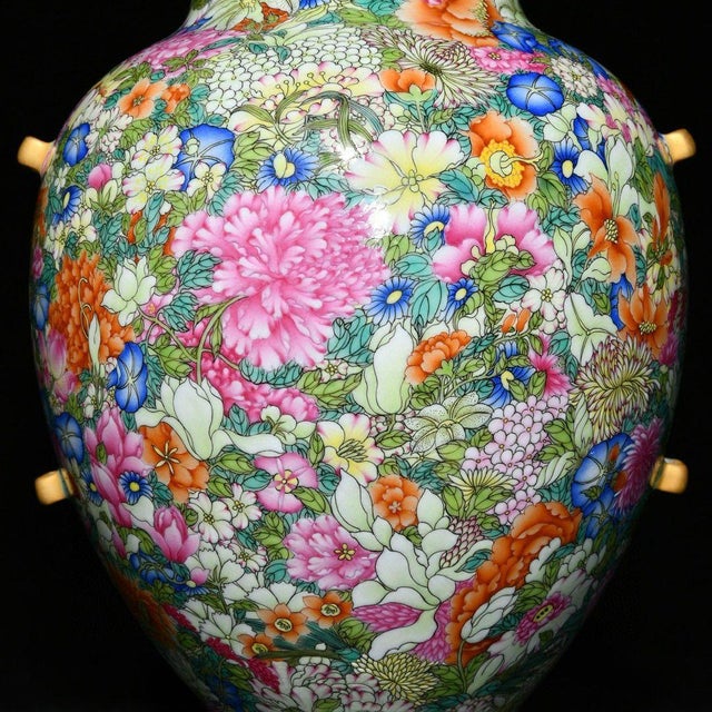 Vintage Famille Rose Porcelain Jar – 20.5" Floral Millefleur Vase With Lid For Sale In Los Angeles - Image 6 of 9