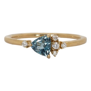 One-of-a-Kind Aquamarine Ring W Natural Diamond Accents in Solid 14k Gold Tr 5mm, Size 6.75 For Sale