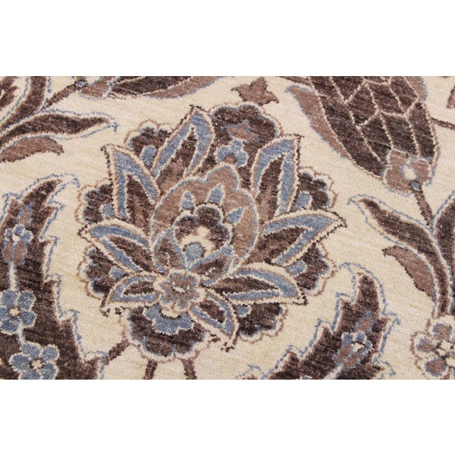 Eclectic Ziegler Ivory/Brown Wool Round - Rug 9'11'' X 9'11'' For Sale - Image 4 of 9