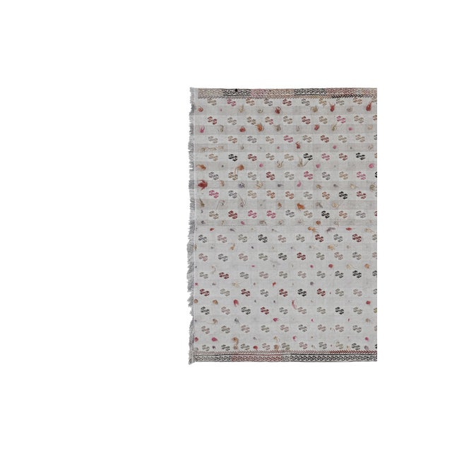 1960s Vintage Embroided Jajim Kilim Rug 4'7'' X 8'5'' For Sale - Image 5 of 11