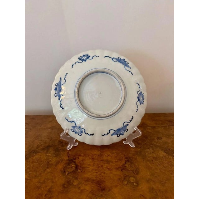 Antique Japanese Imari Plate, 1890 For Sale - Image 4 of 5