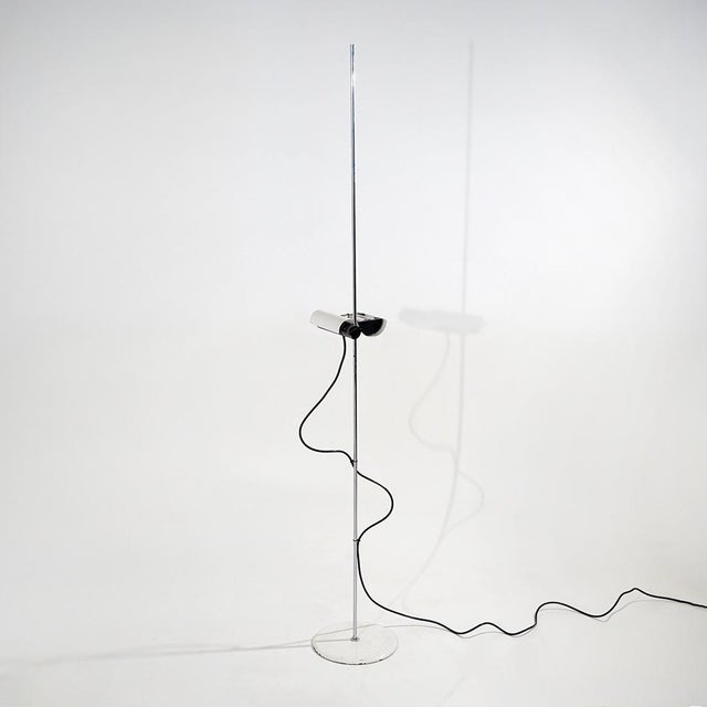 1970s DIM 333 Floor Lamp by Vico Magistretti for Oluce, 1970s For Sale - Image 5 of 15