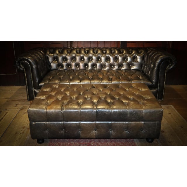 Westminster Button Sofas and Ottoman in Black Leather from Timothy Oulton, 2010s, Set of 3 For Sale - Image 4 of 14
