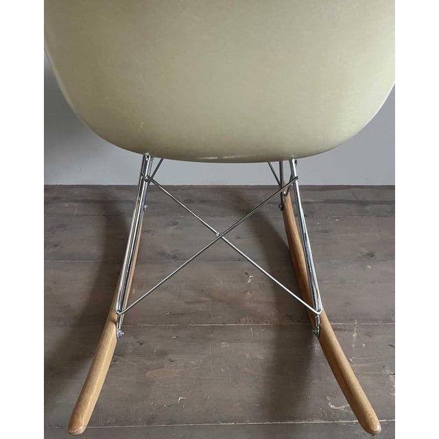 RAR Chair by Charles & Ray Eames for Herman Miller, 1960s For Sale - Image 6 of 9