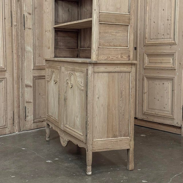19th Century French Normandy Louis Philippe Period Stripped Pine Buffet À Deux Corps ~ Bookcase For Sale - Image 14 of 18