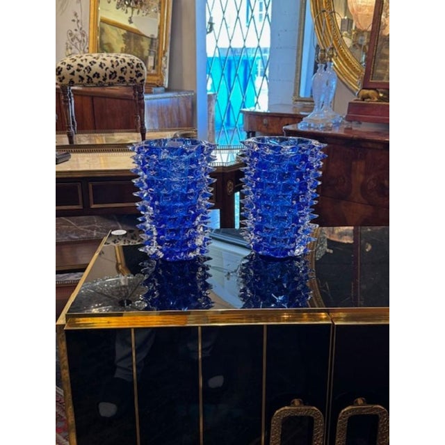 Pair of Royal Blue Murano Glass Vases in Rostrada Glass For Sale In Dallas - Image 6 of 6