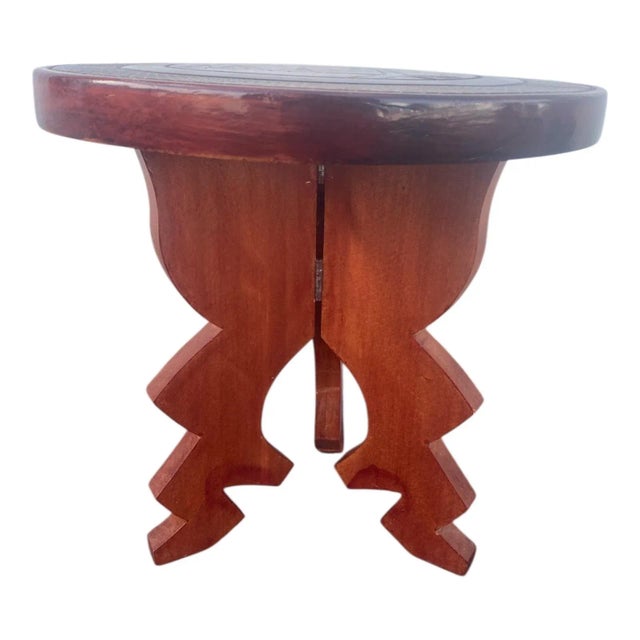 Boho Chic Vintage Hand Carved Wood Pedestal Stand Fiji Island Art Small Accent Table Decor For Sale - Image 3 of 15