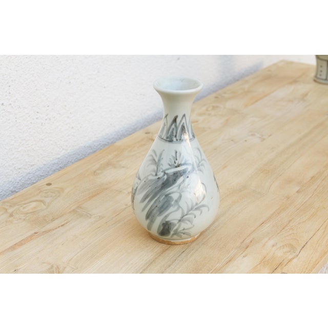 19th Century Pear Shape Antique Vietnamese Bottle Vase For Sale - Image 5 of 7