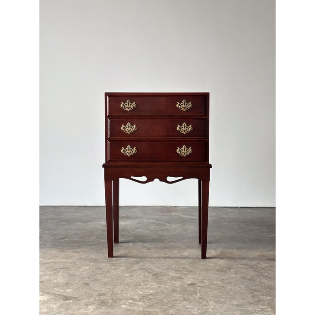 Georgian Chippendale Mahogany Three-Drawer Chest on Stand, 1960s For Sale - Image 16 of 16