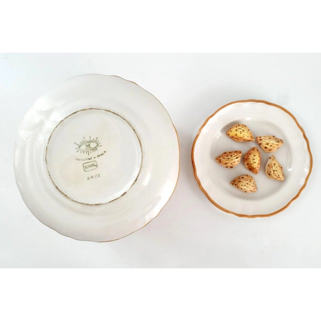 Canister Faience Majolica Italian Porcelain Trompe l'Oeil Plates & Walnuts 1960s For Sale - Image 11 of 12